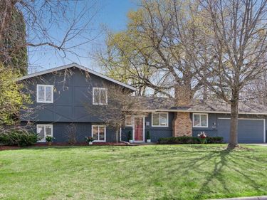 6009 Chapel Drive, Edina, MN 55439