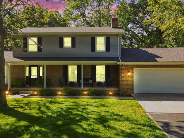 6985 Windsor Drive , DeMotte, IN 46310