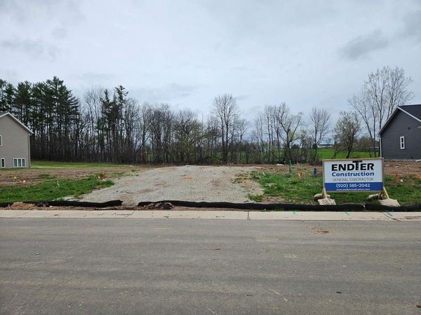 OTIS DRIVE, Greenville, WI 54942