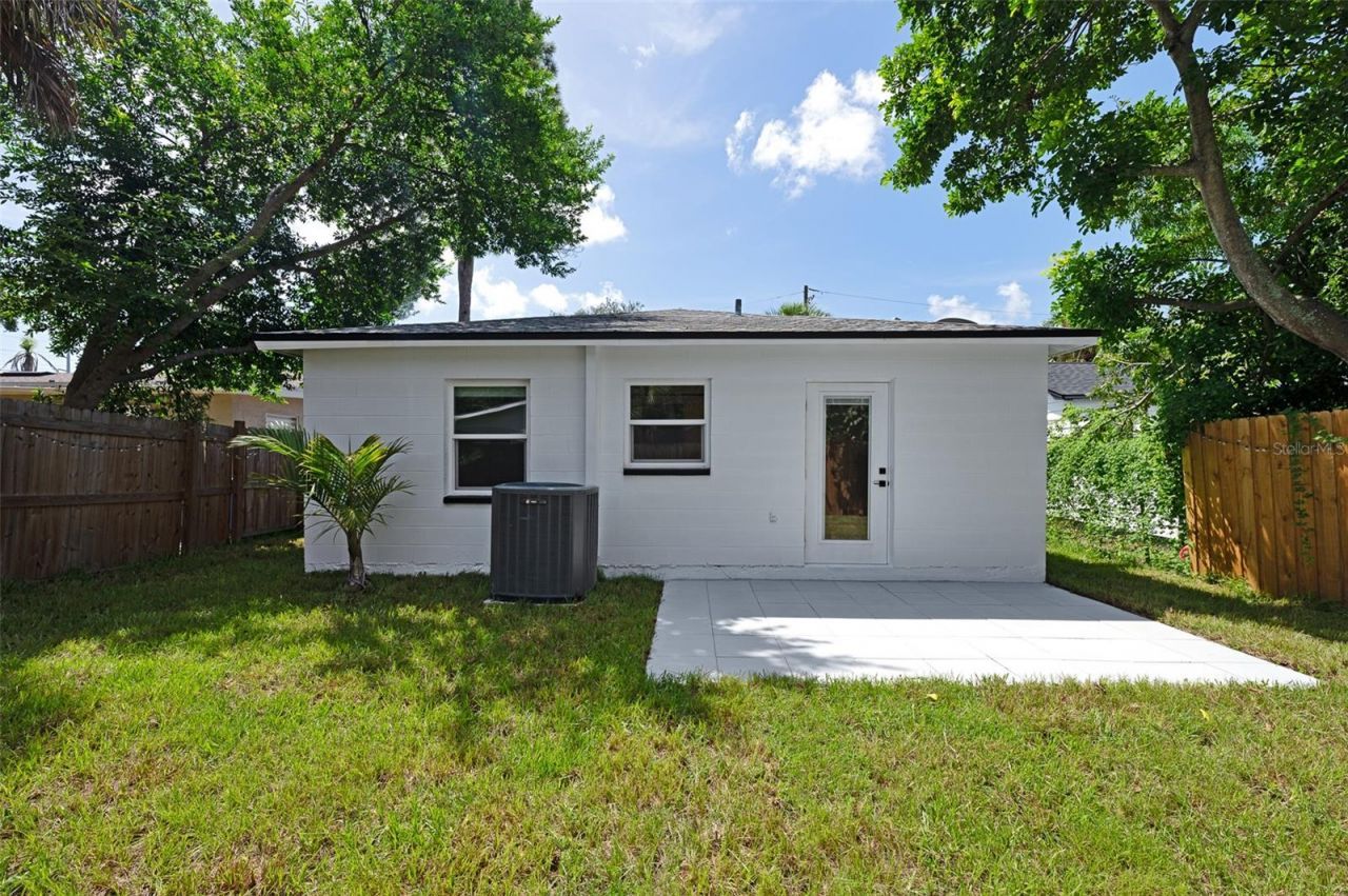 3761 21st Avenue S, Saint Petersburg, FL 33711 Photo