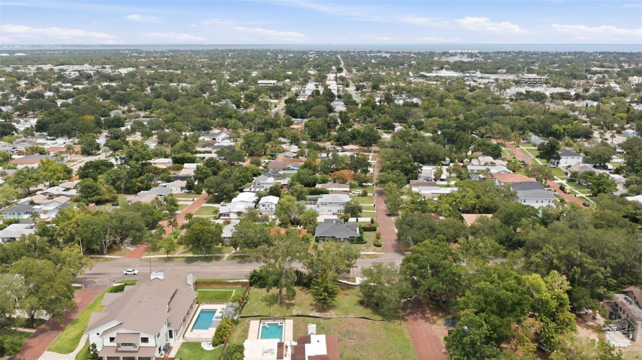 40th Avenue N, Saint Petersburg, FL 33703 Photo