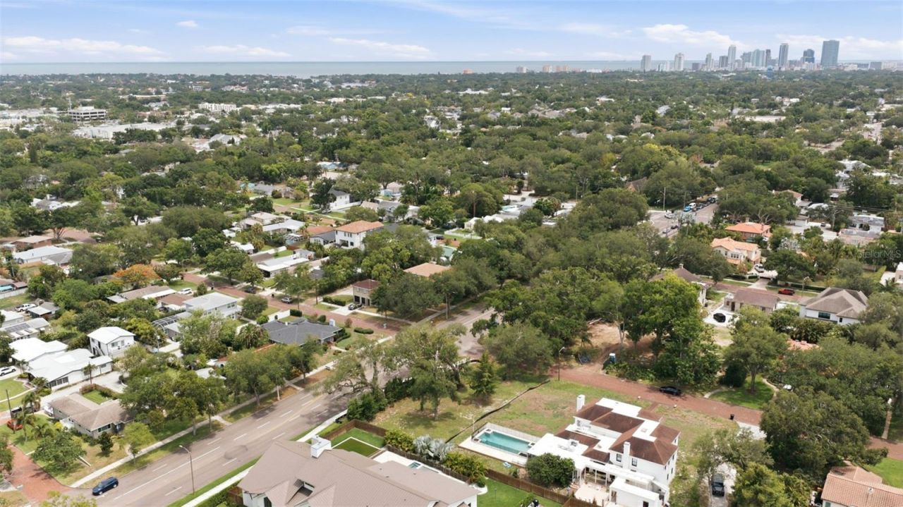 40th Avenue N, Saint Petersburg, FL 33703 Photo