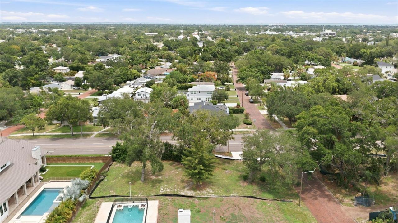 40th Avenue N, Saint Petersburg, FL 33703 Photo