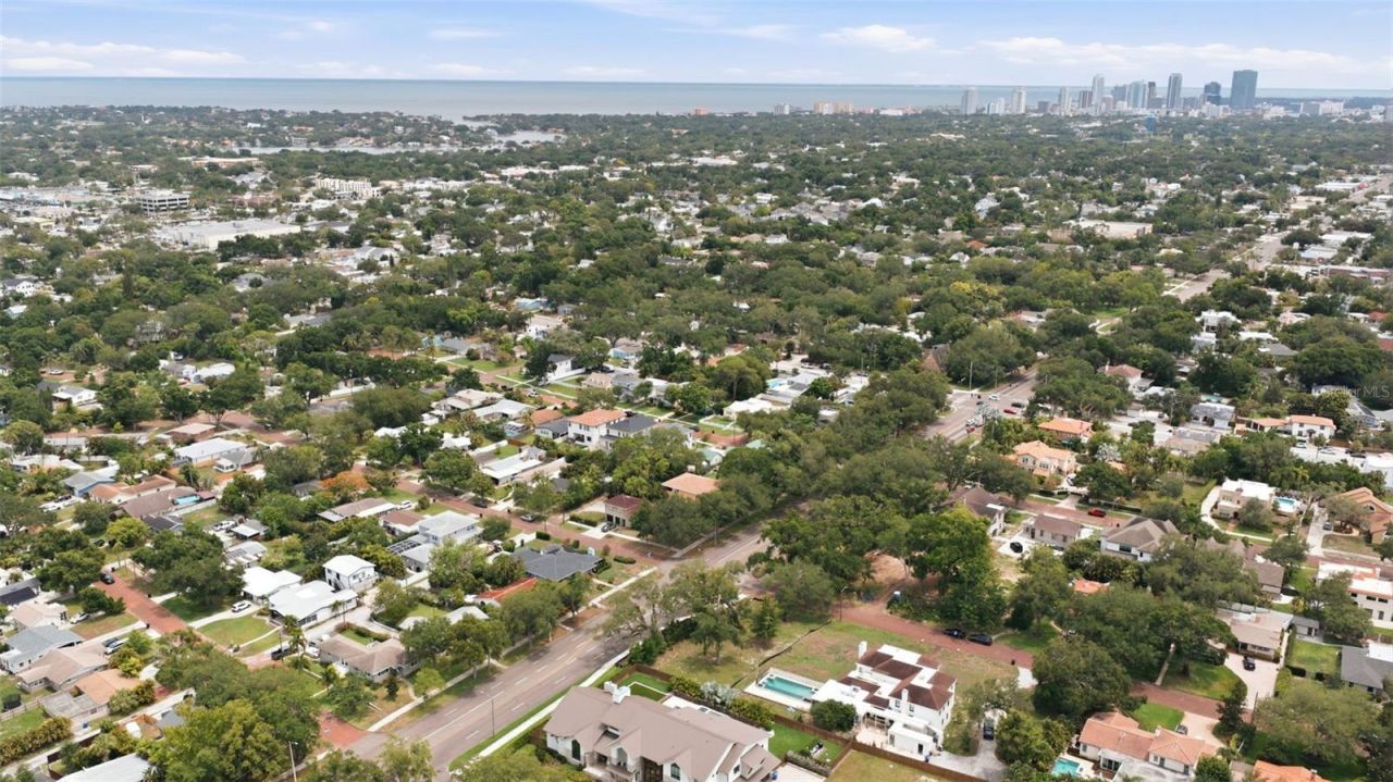 40th Avenue N, Saint Petersburg, FL 33703 Photo