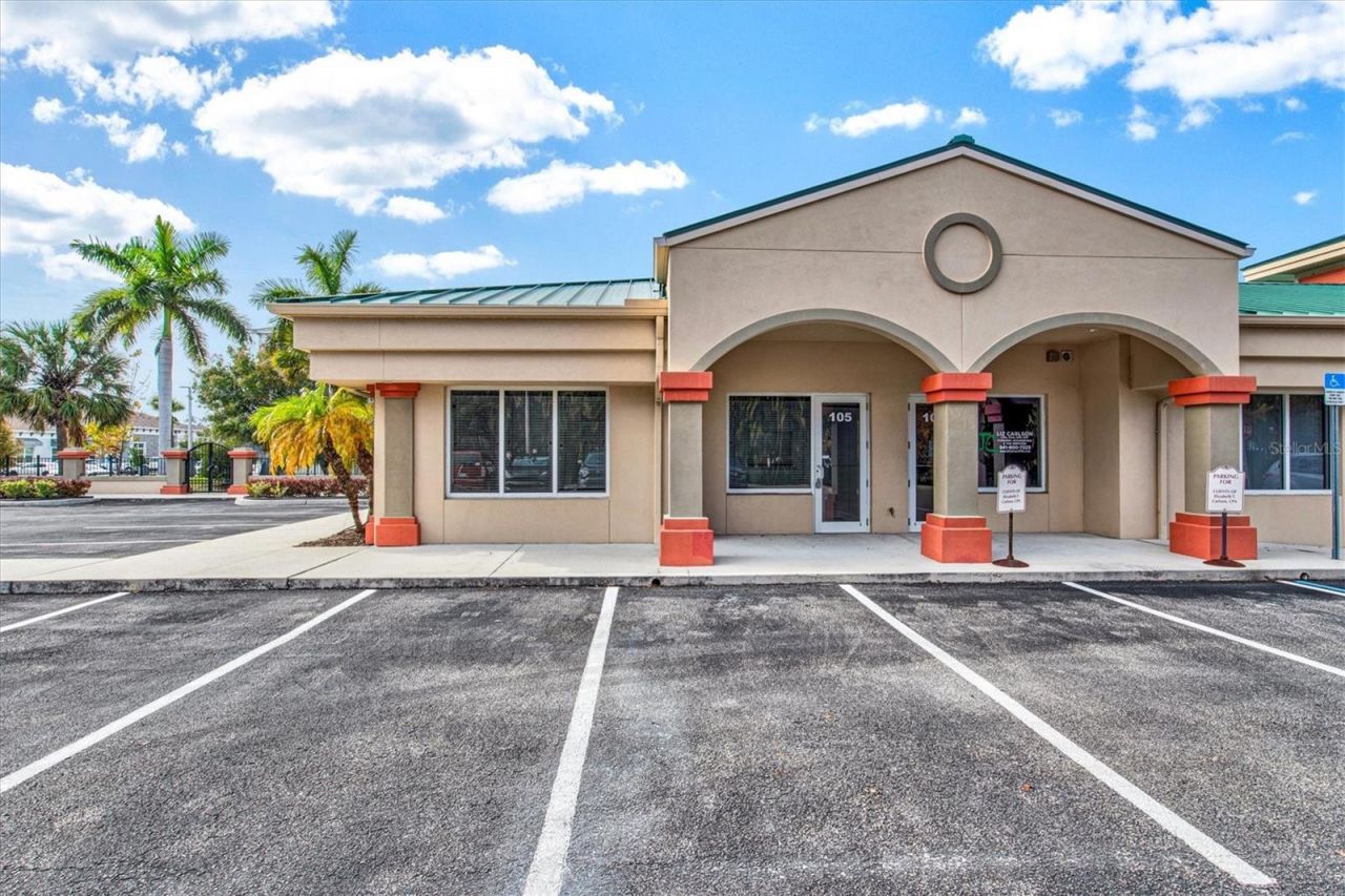 234 N Rhodes Avenue, Unit 105, Sarasota, FL 34237 Photo