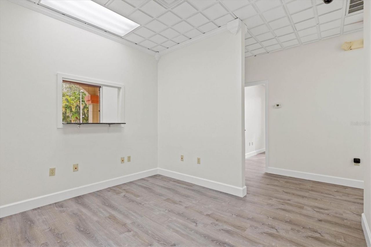 234 N Rhodes Avenue, Unit 105, Sarasota, FL 34237 Photo
