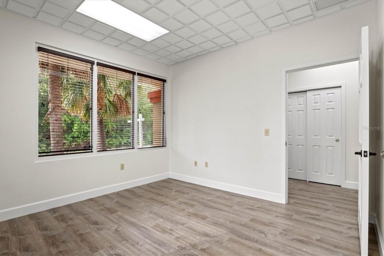 234 N Rhodes Avenue, Unit 105, Sarasota, FL 34237 Photo