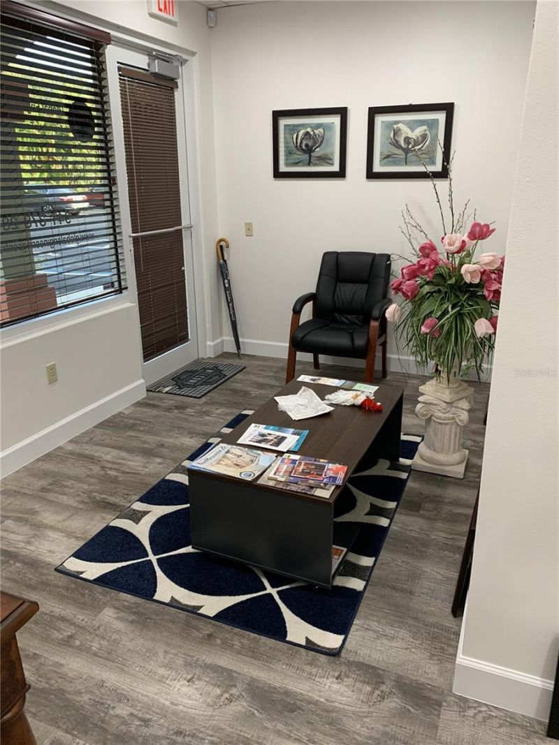 234 N Rhodes Avenue, Unit 108, Sarasota, FL 34237 Photo