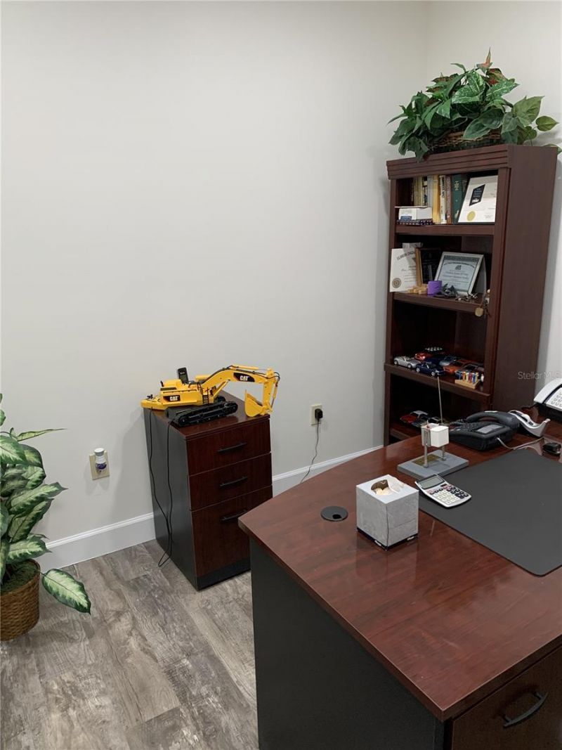 234 N Rhodes Avenue, Unit 108, Sarasota, FL 34237 Photo