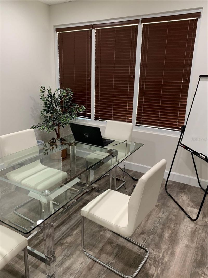 234 N Rhodes Avenue, Unit 108, Sarasota, FL 34237 Photo