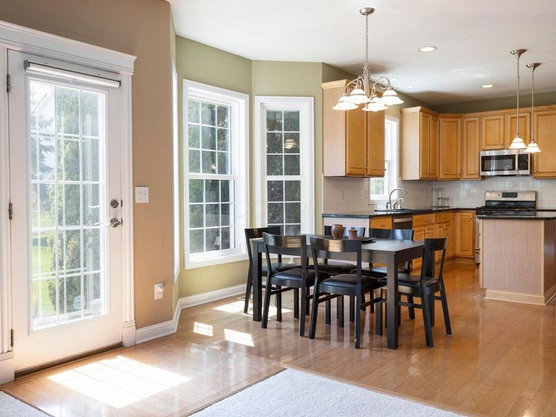 7033 Cunningham Drive, New Albany, OH 43054 Photo 11