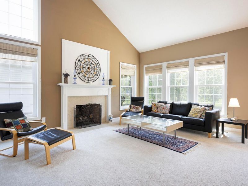 7033 Cunningham Drive, New Albany, OH 43054 Photo 6