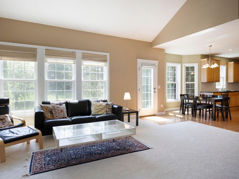 7033 Cunningham Drive, New Albany, OH 43054 Photo 7