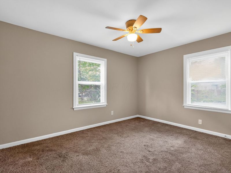 555 Clark Avenue , Columbus, OH 43223 Photo 12