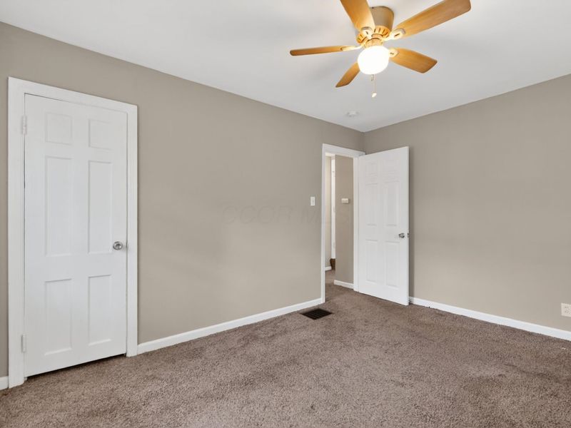 555 Clark Avenue , Columbus, OH 43223 Photo 17