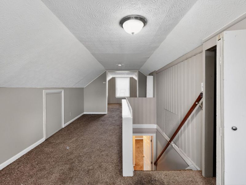 555 Clark Avenue , Columbus, OH 43223 Photo 20