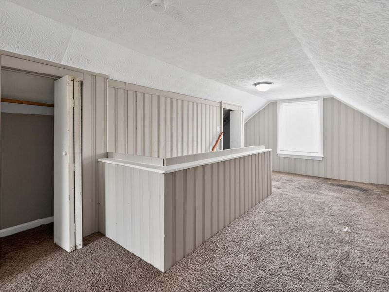 555 Clark Avenue , Columbus, OH 43223 Photo 27