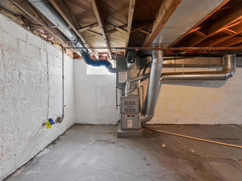 555 Clark Avenue , Columbus, OH 43223 Photo 30