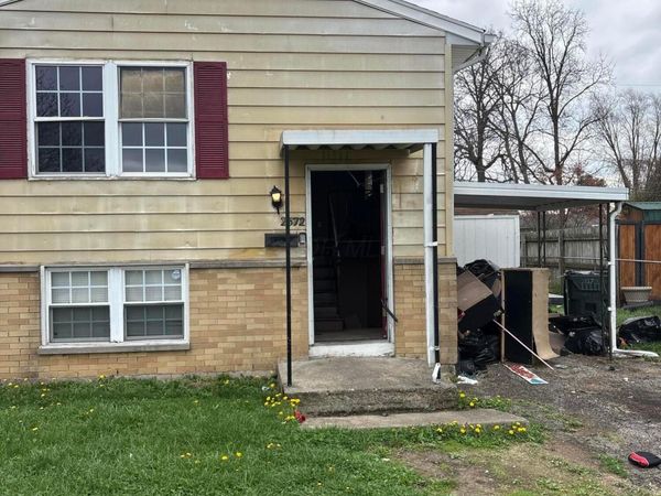 2672 Arcola Road , Columbus, OH 43207