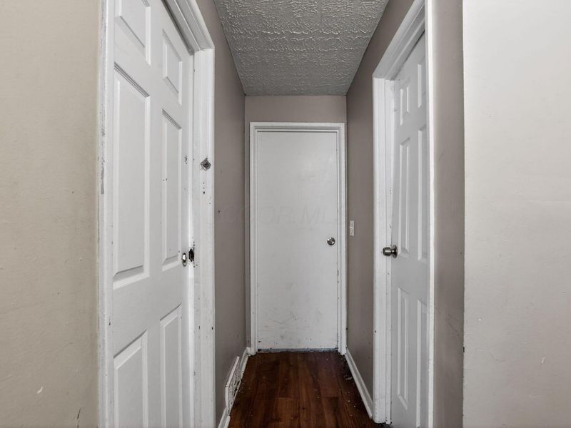 2672 Arcola Road , Columbus, OH 43207 Photo 38