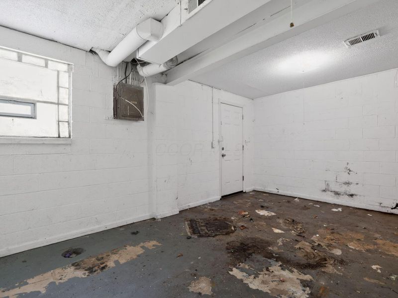 2672 Arcola Road , Columbus, OH 43207 Photo 40