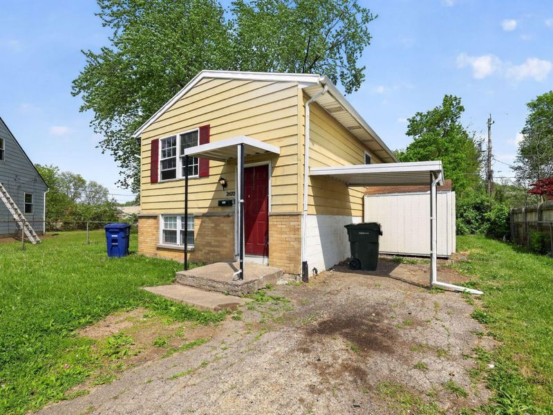 2672 Arcola Road , Columbus, OH 43207 Photo 7