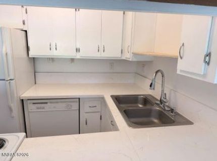 2555 Clear Acre Lane, Unit 33/3, Reno, NV 89512 Photo