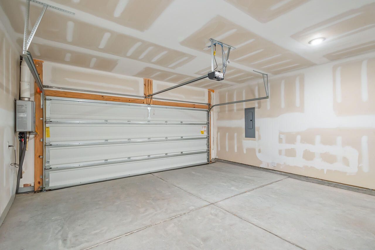 306 Pathfinder Way Photo 18