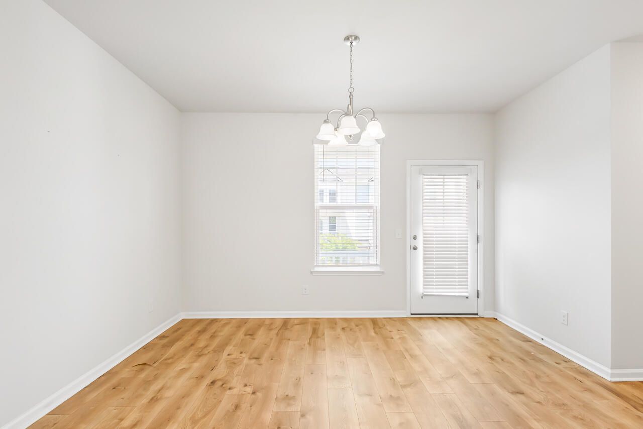 306 Pathfinder Way Photo 32