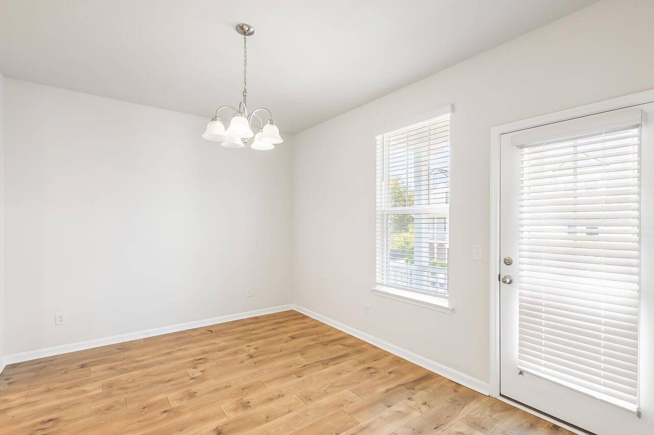 306 Pathfinder Way Photo 34