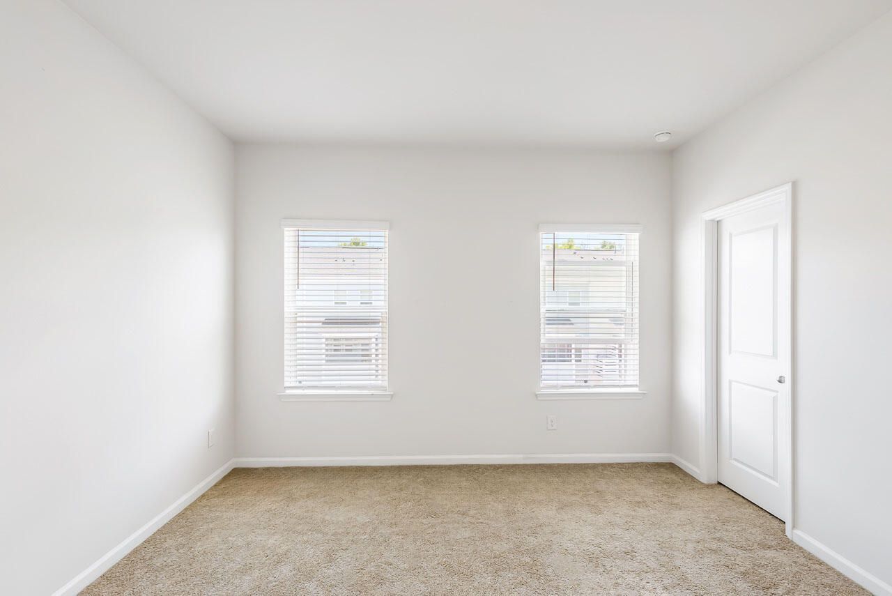 306 Pathfinder Way Photo 39