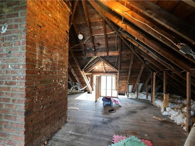 17303 Invermere Avenue, Cleveland, OH 44128 Photo 31