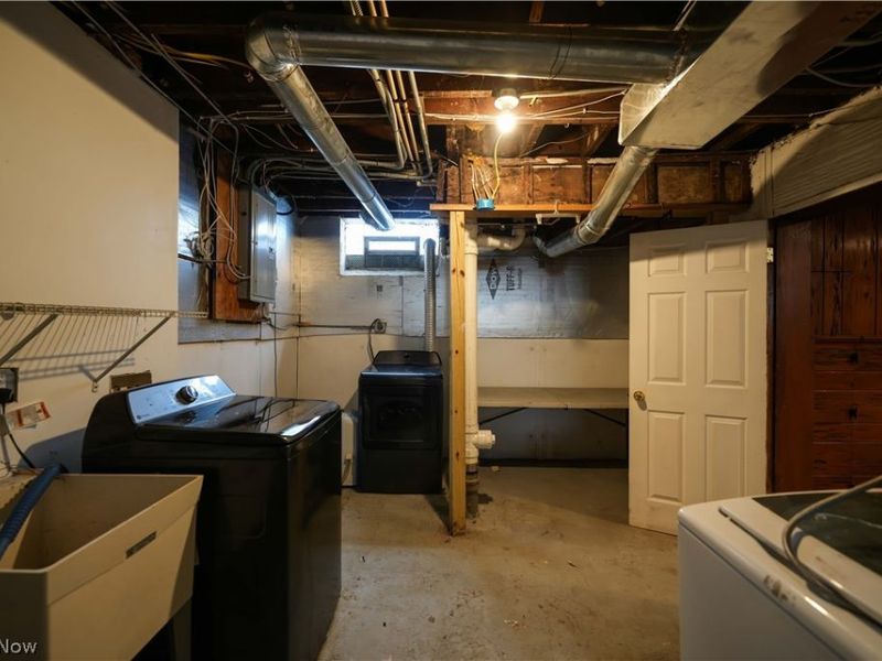 17303 Invermere Avenue, Cleveland, OH 44128 Photo 42