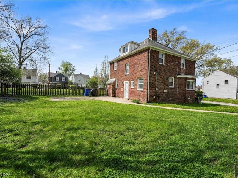 17303 Invermere Avenue, Cleveland, OH 44128 Photo 47