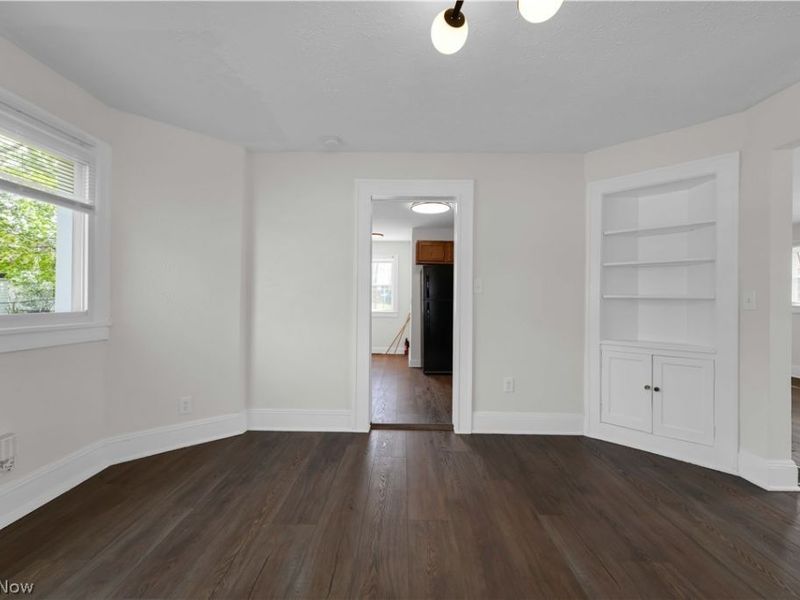 17303 Invermere Avenue, Cleveland, OH 44128 Photo 9