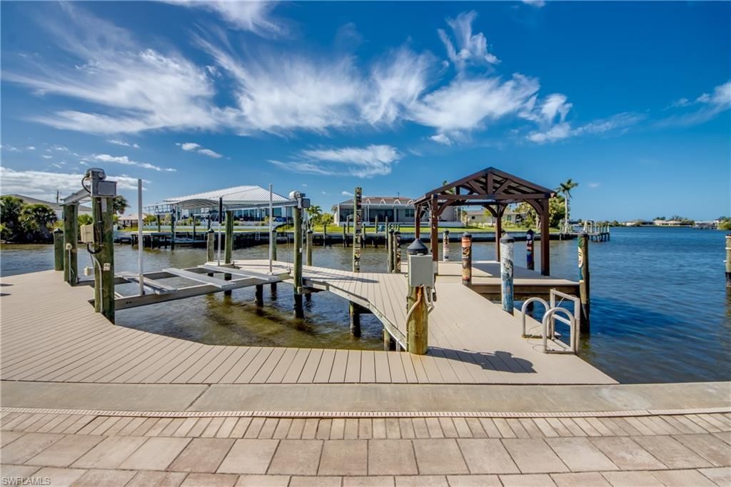 4128 NW 36th Ln , Cape Coral, FL 33993 Photo