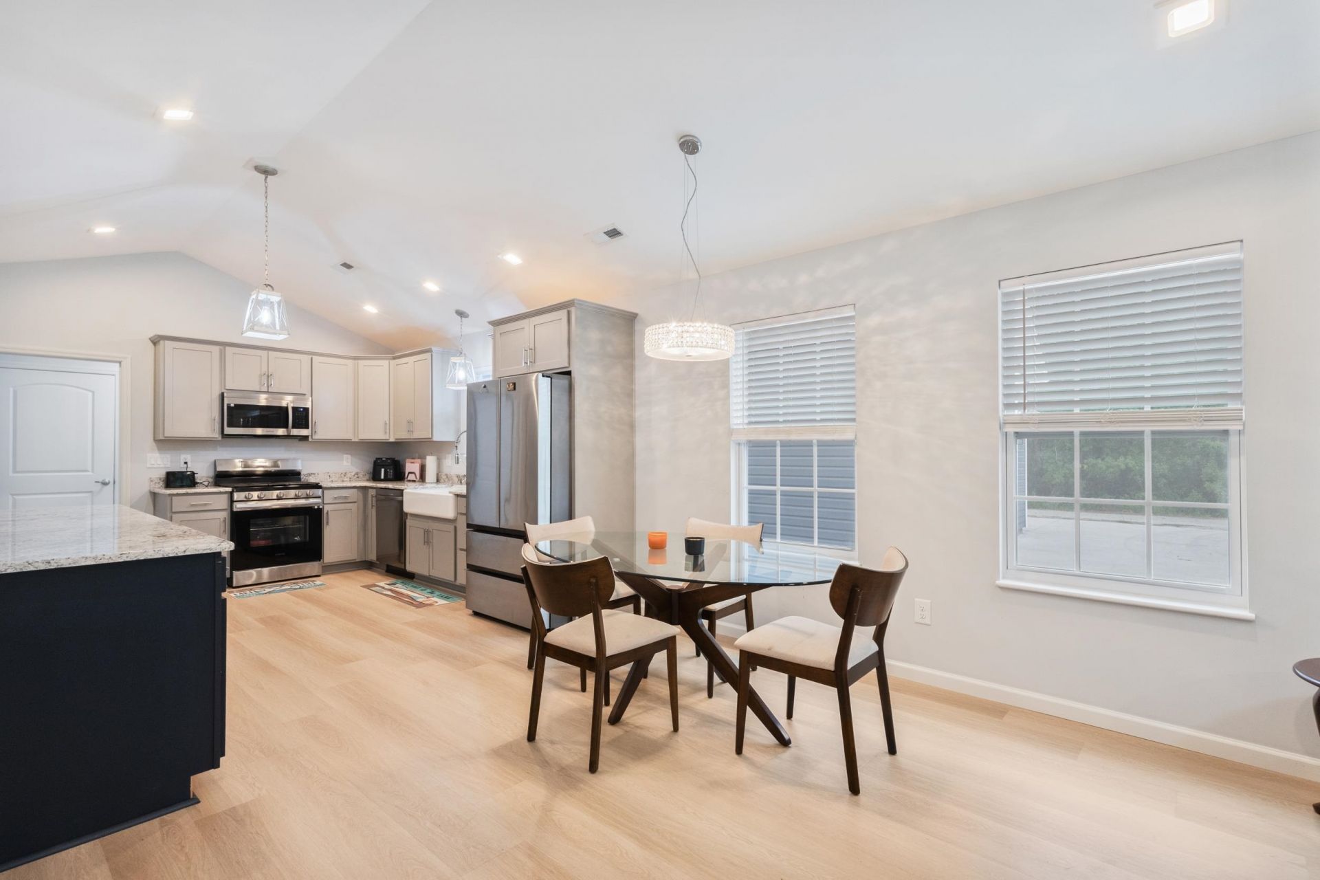 395 Pine Oaks Farm Rd. Photo 16