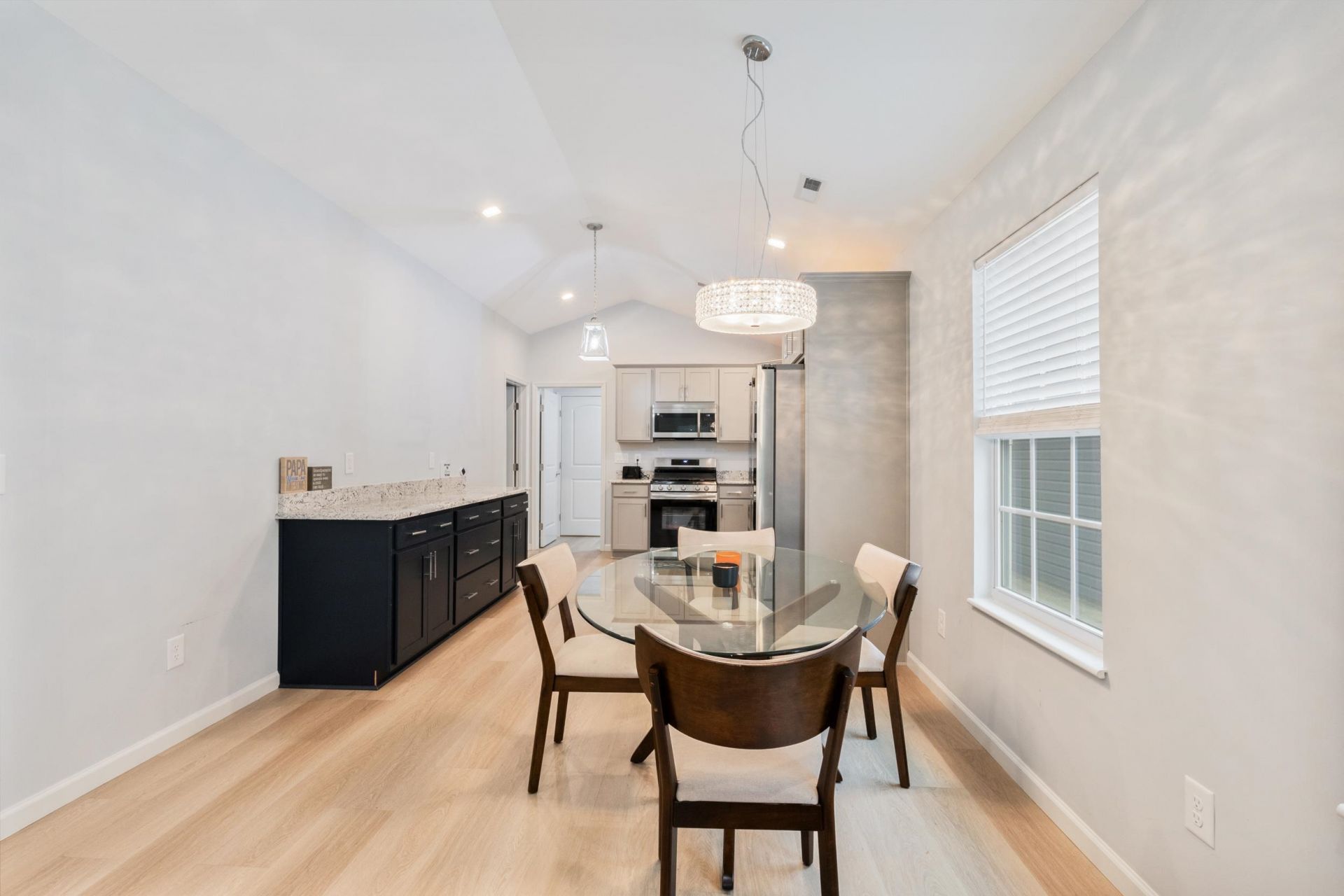 395 Pine Oaks Farm Rd. Photo 17