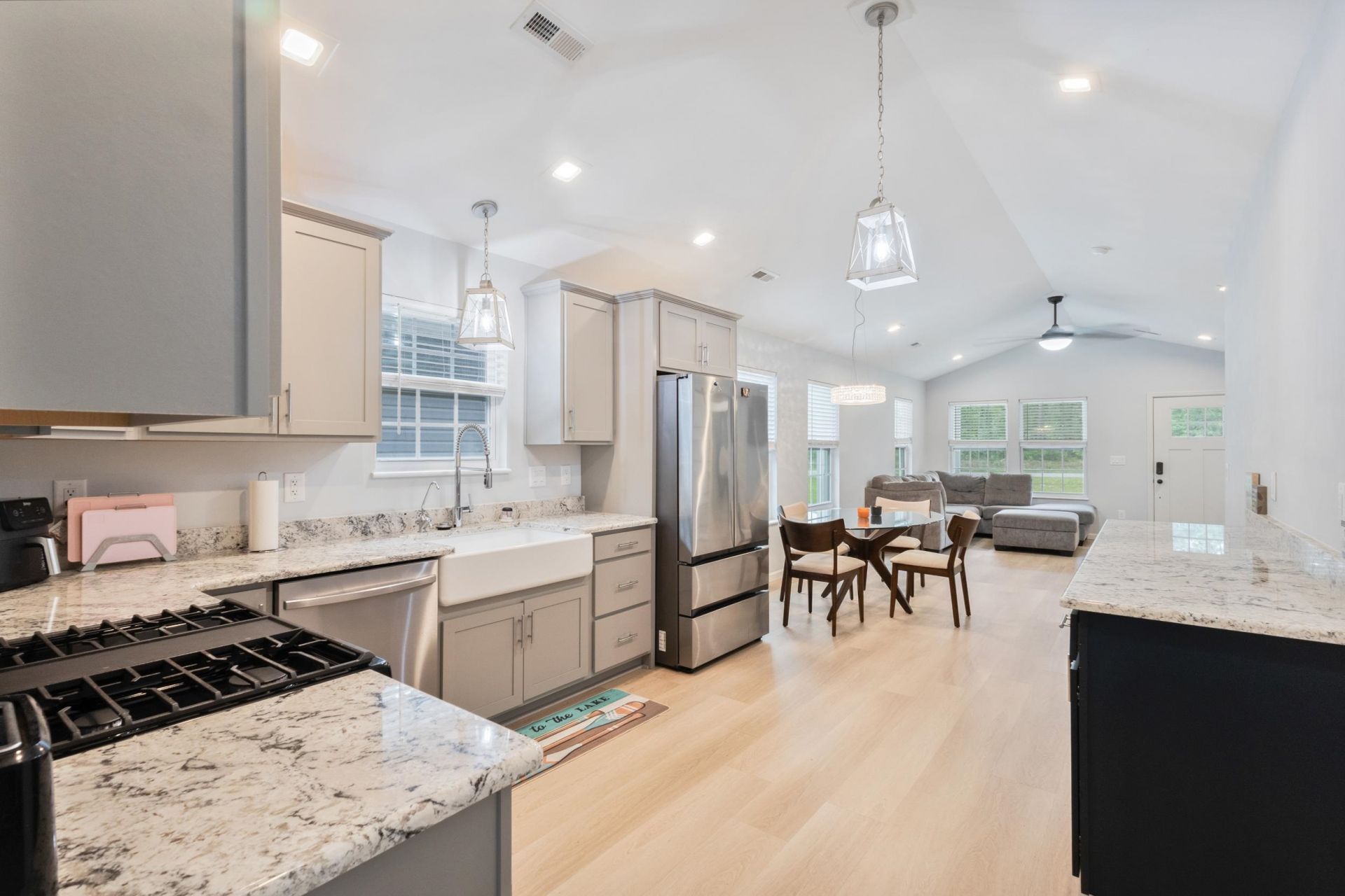395 Pine Oaks Farm Rd. Photo 21
