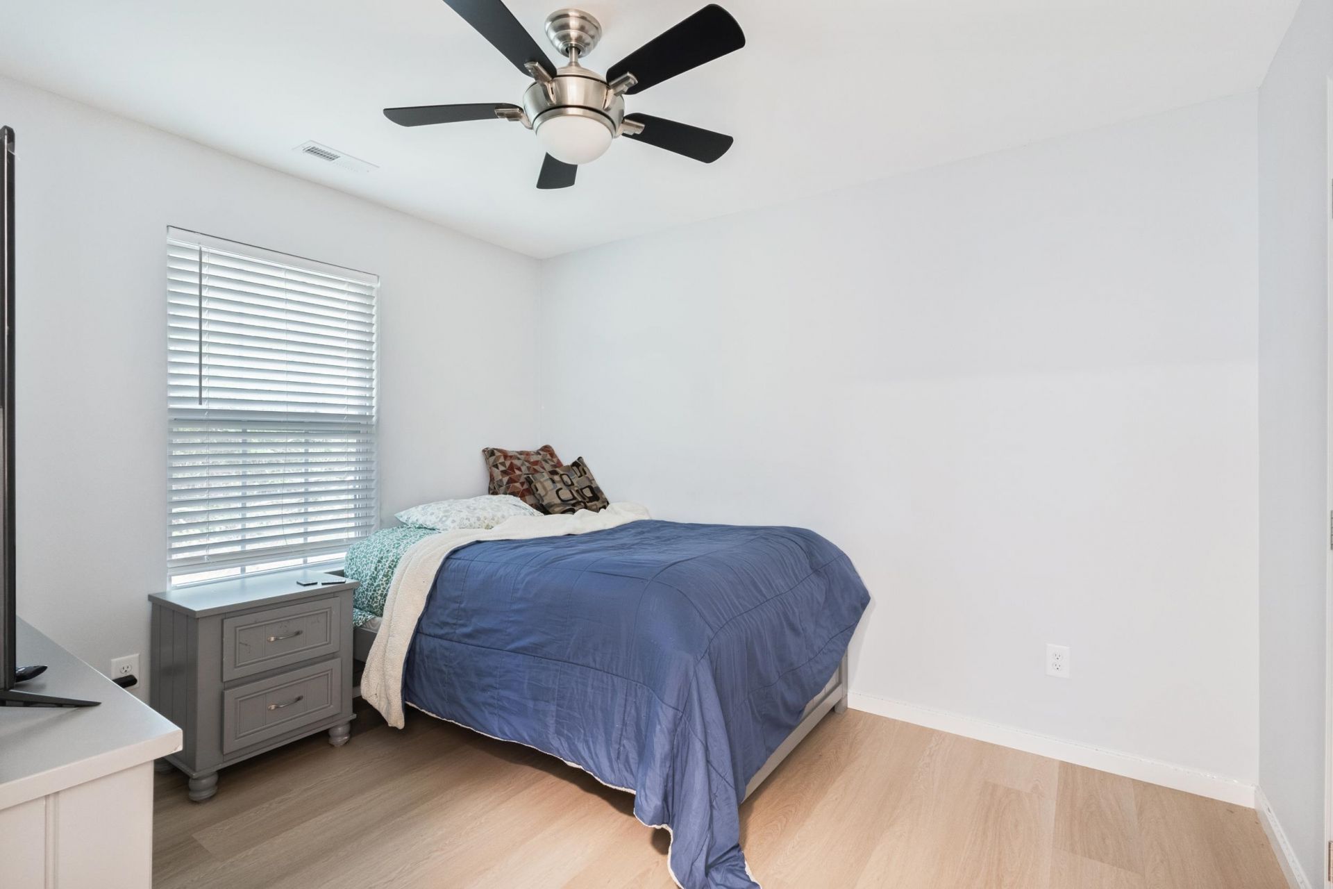395 Pine Oaks Farm Rd. Photo 31