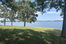 150 Janes Lane photo 4