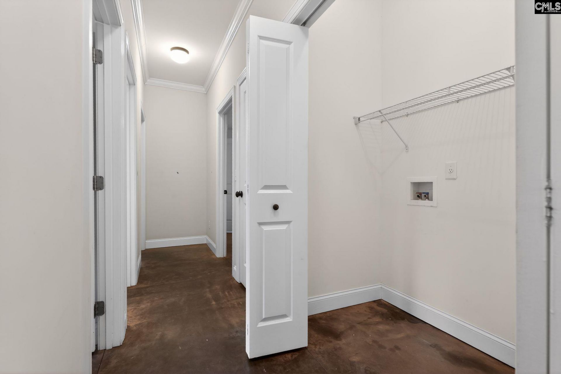 112 Dundee Court Photo 31