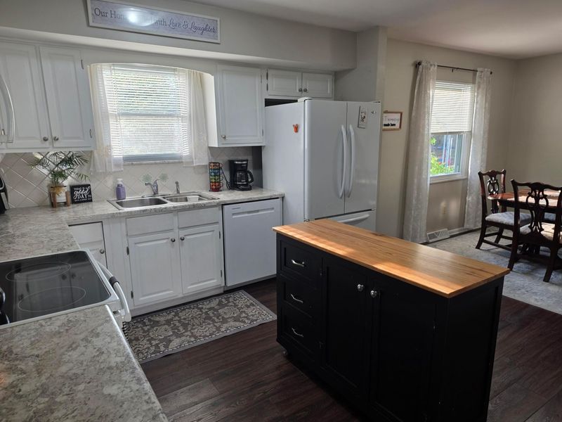 6013 Darby Lane, Columbus, OH 43229 Photo 11