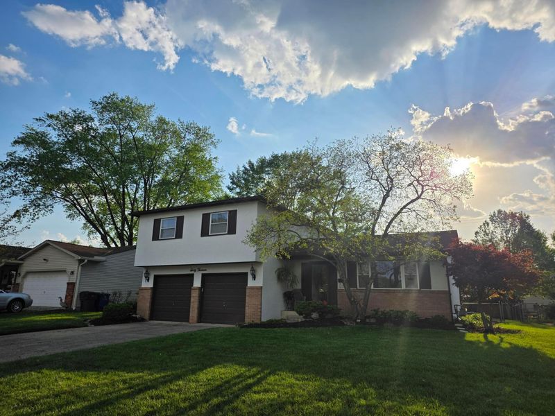 6013 Darby Lane, Columbus, OH 43229 Photo 2