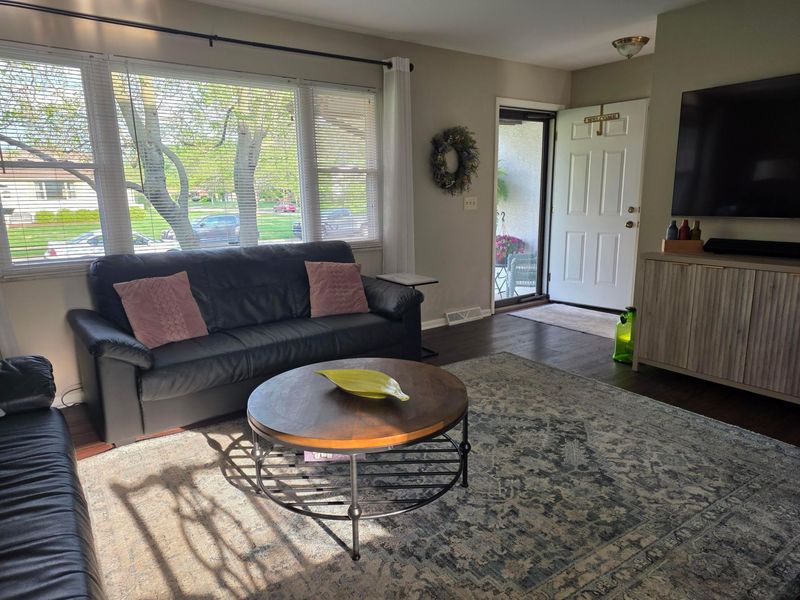 6013 Darby Lane, Columbus, OH 43229 Photo 5