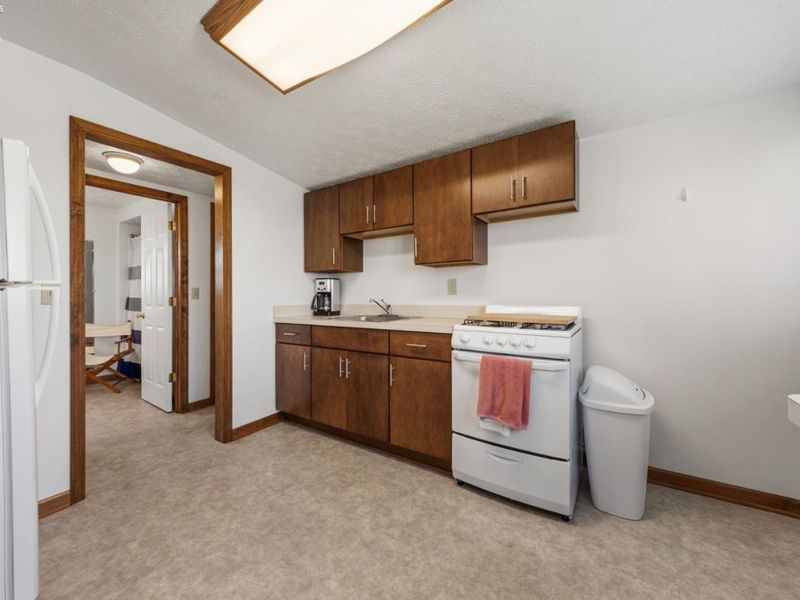 16 Oakwood Avenue, Huron, OH 44839 Photo 13