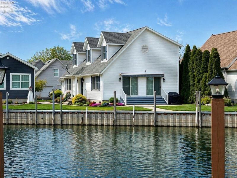 1541 N Anchor, Port Clinton, OH 43452 Photo 1