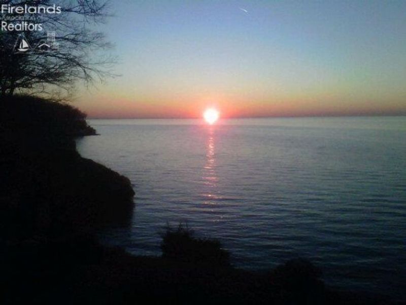 1541 N Anchor, Port Clinton, OH 43452 Photo 24