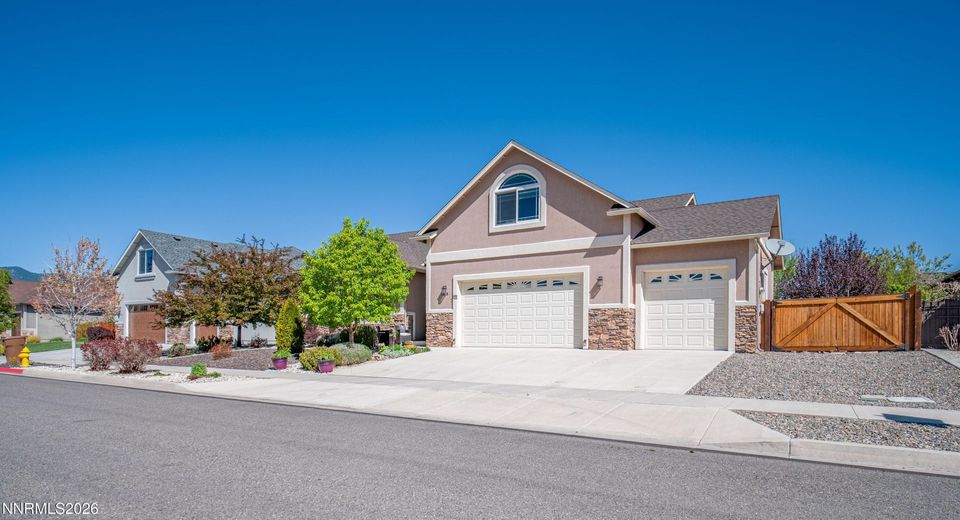 1118 Chantel Drive, Minden, NV 89423 Photo