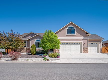 1118 Chantel Drive, Minden, NV 89423 Photo